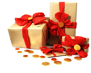 http://www.ethicalsuperstore.com/blog/wp-content/uploads/2008/11/gift_wrap_img_2801.jpg
