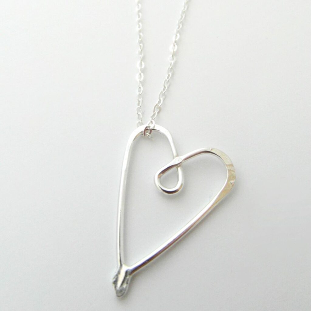 La Jewellery Recycled Petit Love Silver Necklace