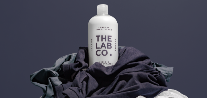 One bottle of the lab co. relaxing laundry conditioner