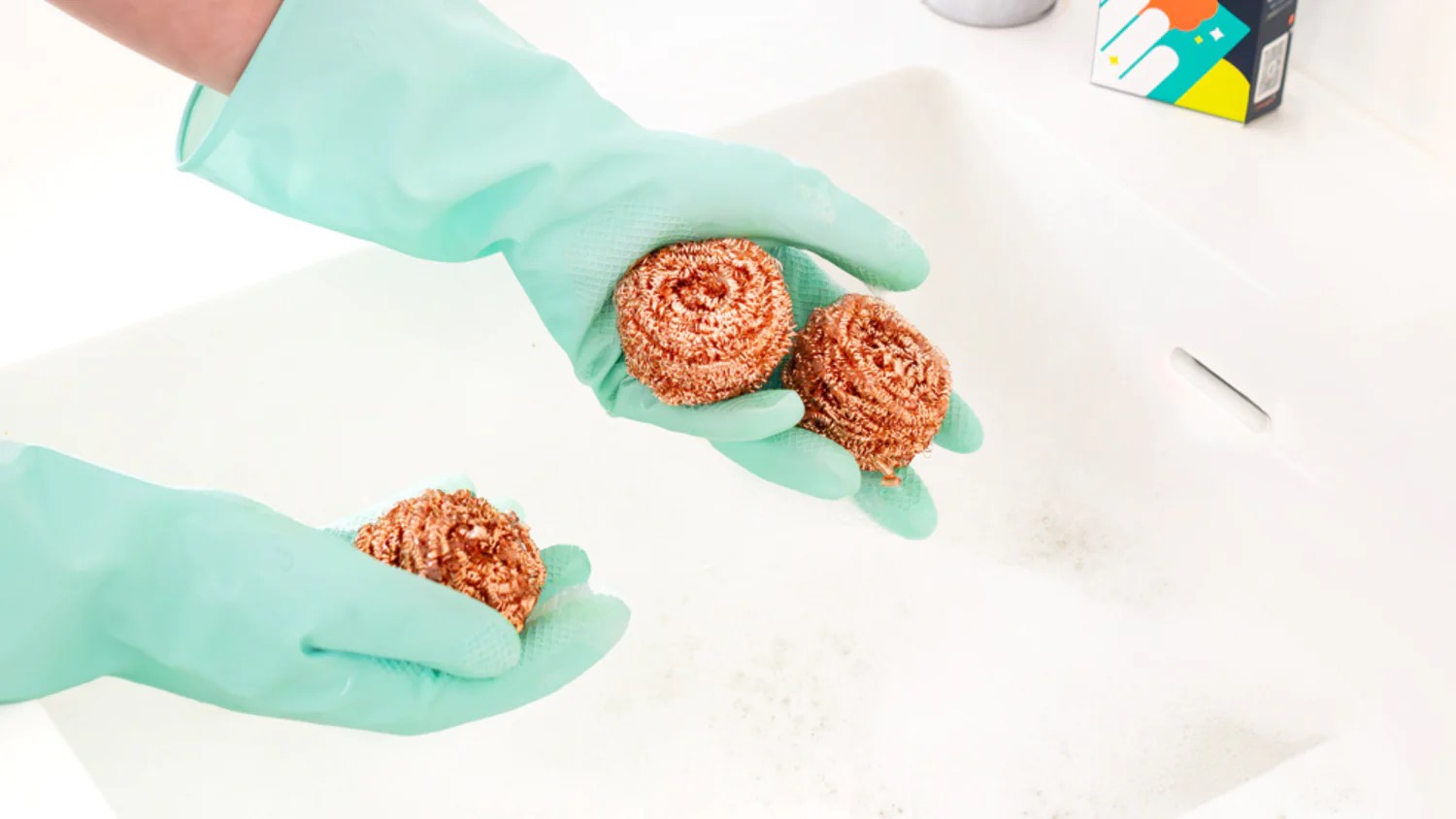 Easy way to remove sticky residue from glass jars - Ethical Blog from ...
